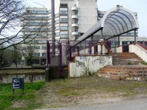 Moderne kantoorruïnes