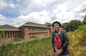 Hooggeschoolde moeder